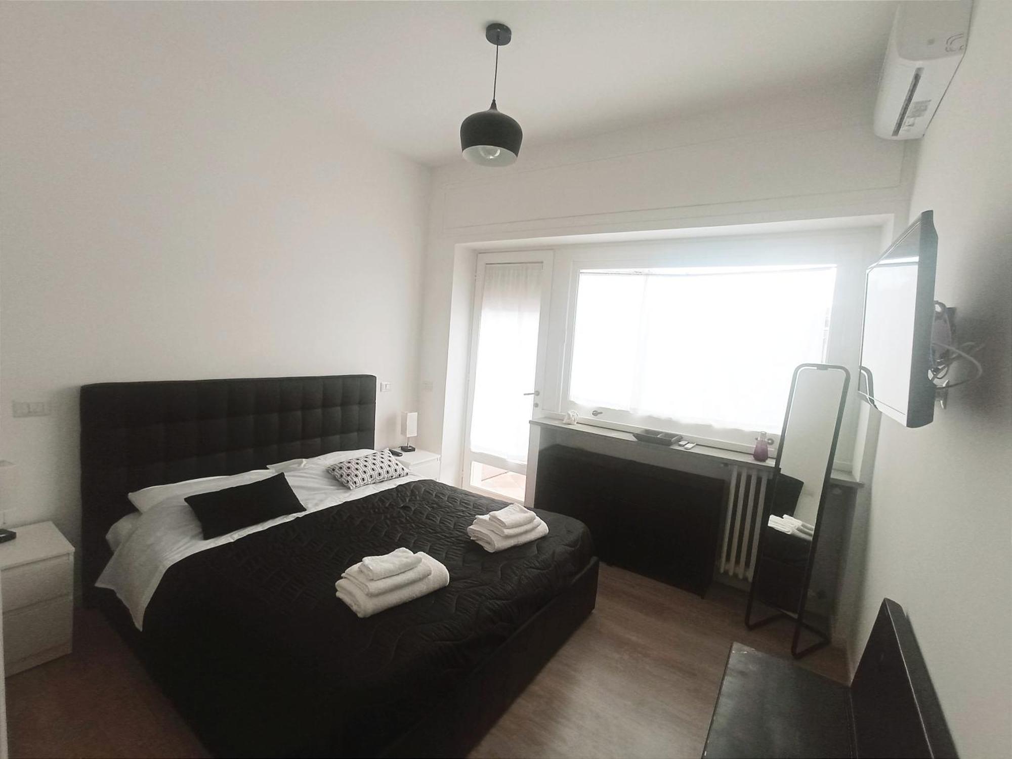 Rooftop Appia Antica,Silenzioso Riservato Two Bedrooms Two Bathrooms Рим Екстер'єр фото