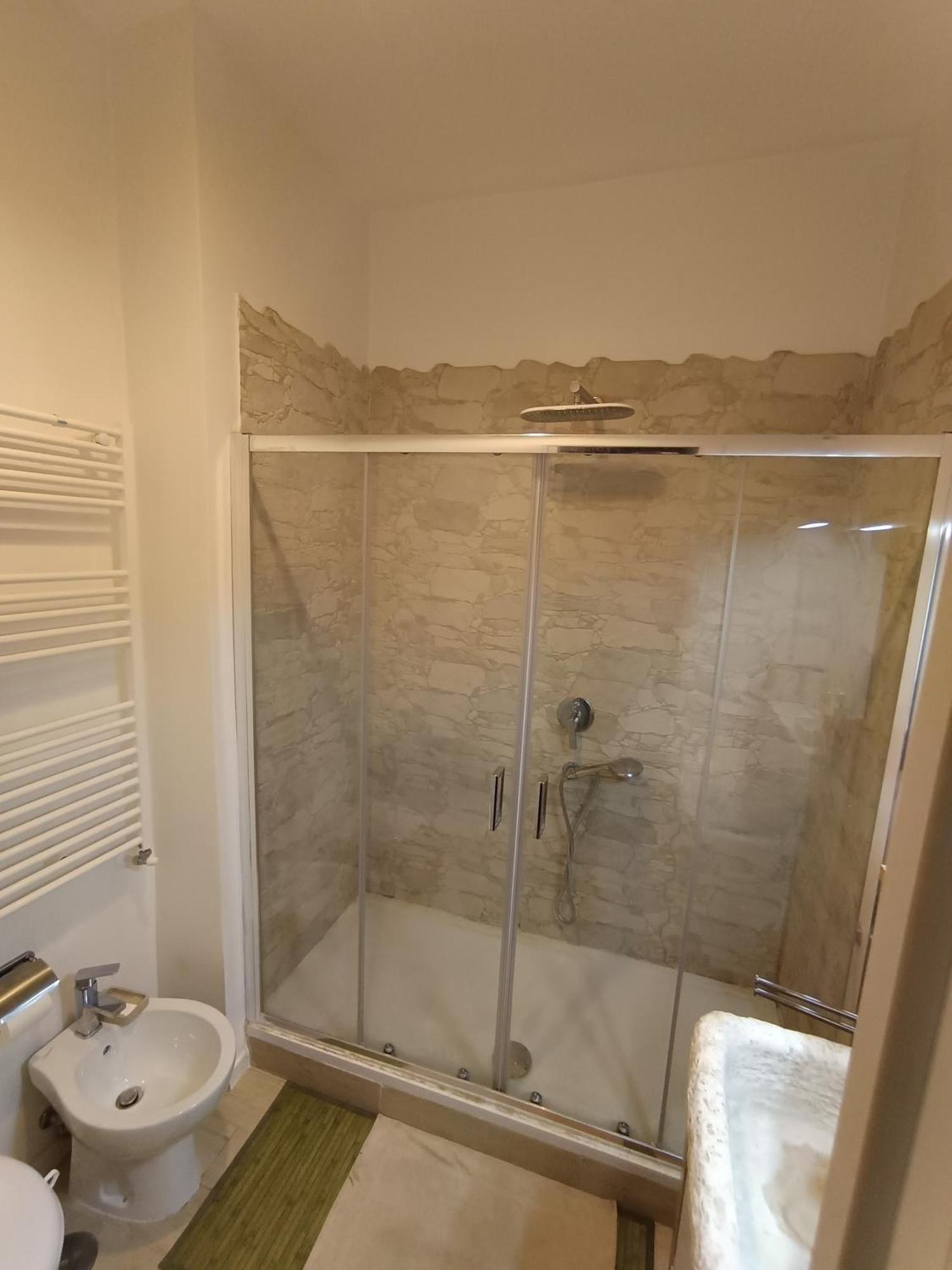 Rooftop Appia Antica,Silenzioso Riservato Two Bedrooms Two Bathrooms Рим Екстер'єр фото
